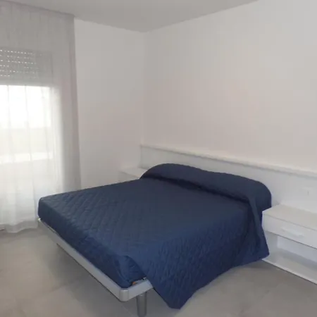 Apartment Newly Constructed With Pool And Hot Tub